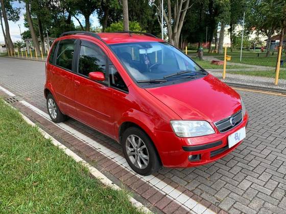 FIAT IDEA 1.4 MPI ELX 8V FLEX 4P MANUAL FIAT IDEA 1.4 MPI ELX 8V FLEX 4P MANUAL